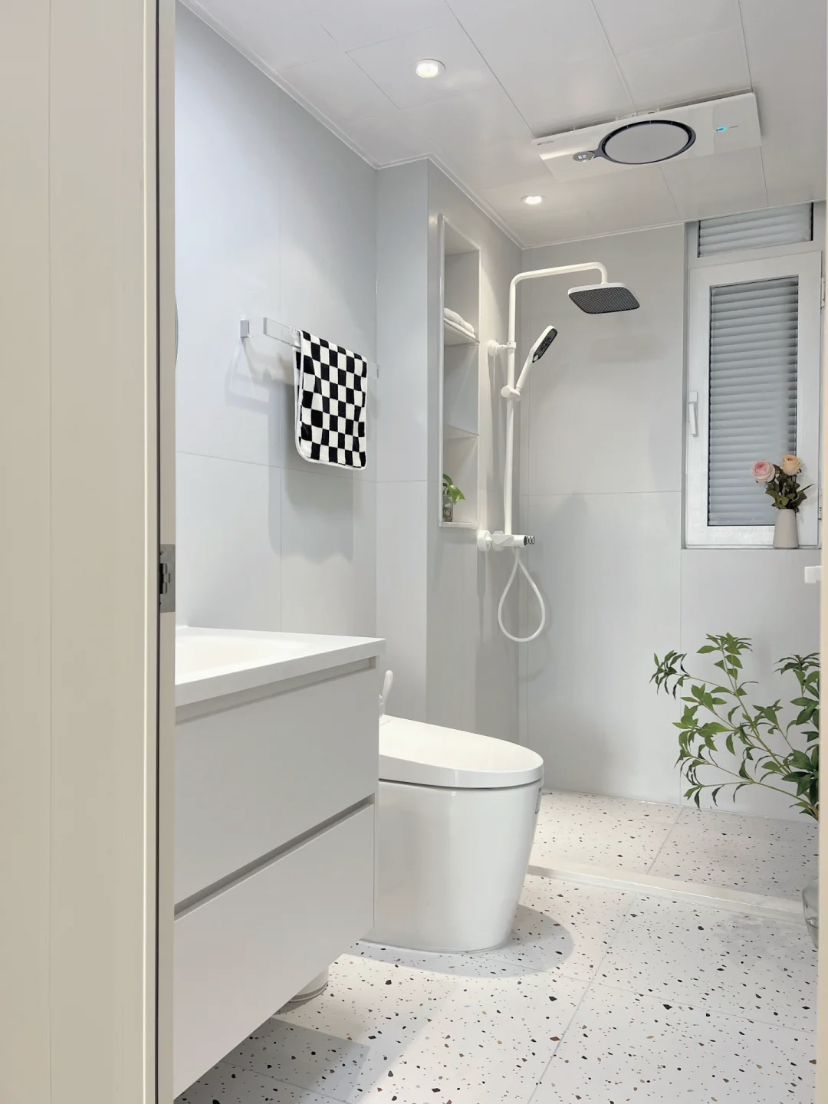 108骞崇背鍖栫箒涓虹畝,130骞崇殑鍥涘彛涔嬪鎰熷彈鍘荤箒鍖栫畝涔嬬編