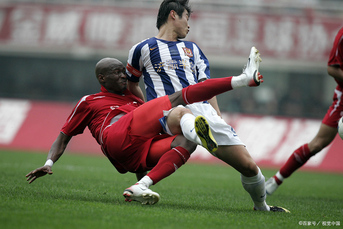 越位规则对阵型的影响,足球为什么要有越位这一规则