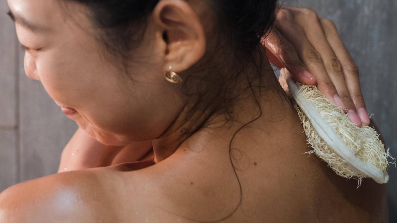 女性泡澡会传染妇科病吗,女性洗澡会不会引起妇科炎症