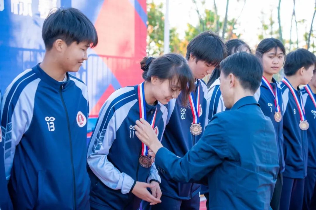 燃！全国季军！湖南工商铿锵玫瑰华丽绽放