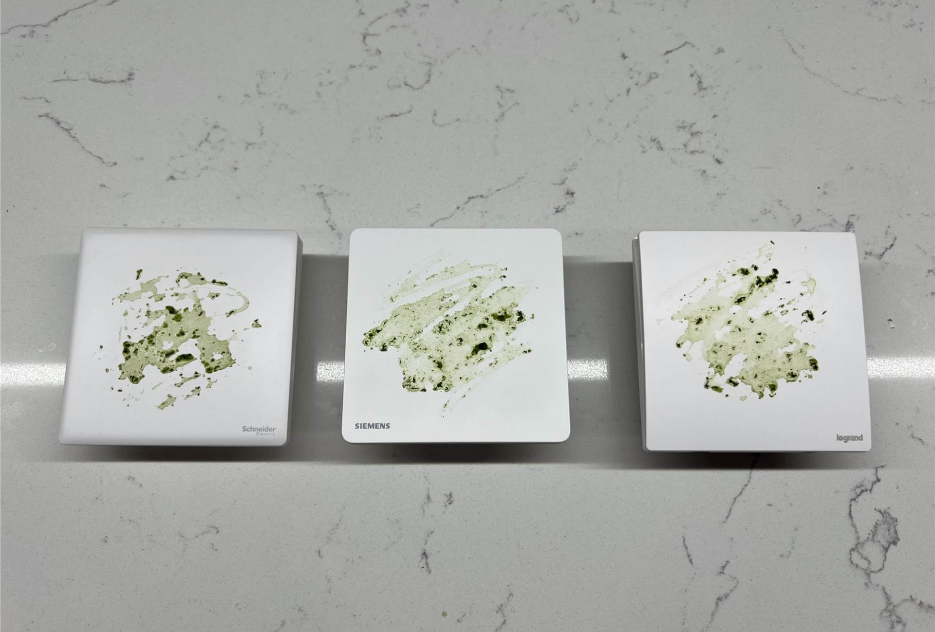 施耐德和西门子开关插座怎么选,施耐德西门子罗格朗公牛开关插座