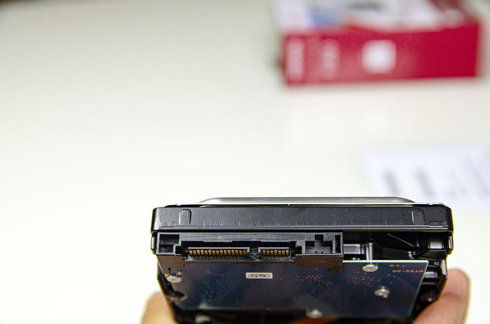 东芝p300系列3tb机械硬盘拆解,东芝p300机械硬盘