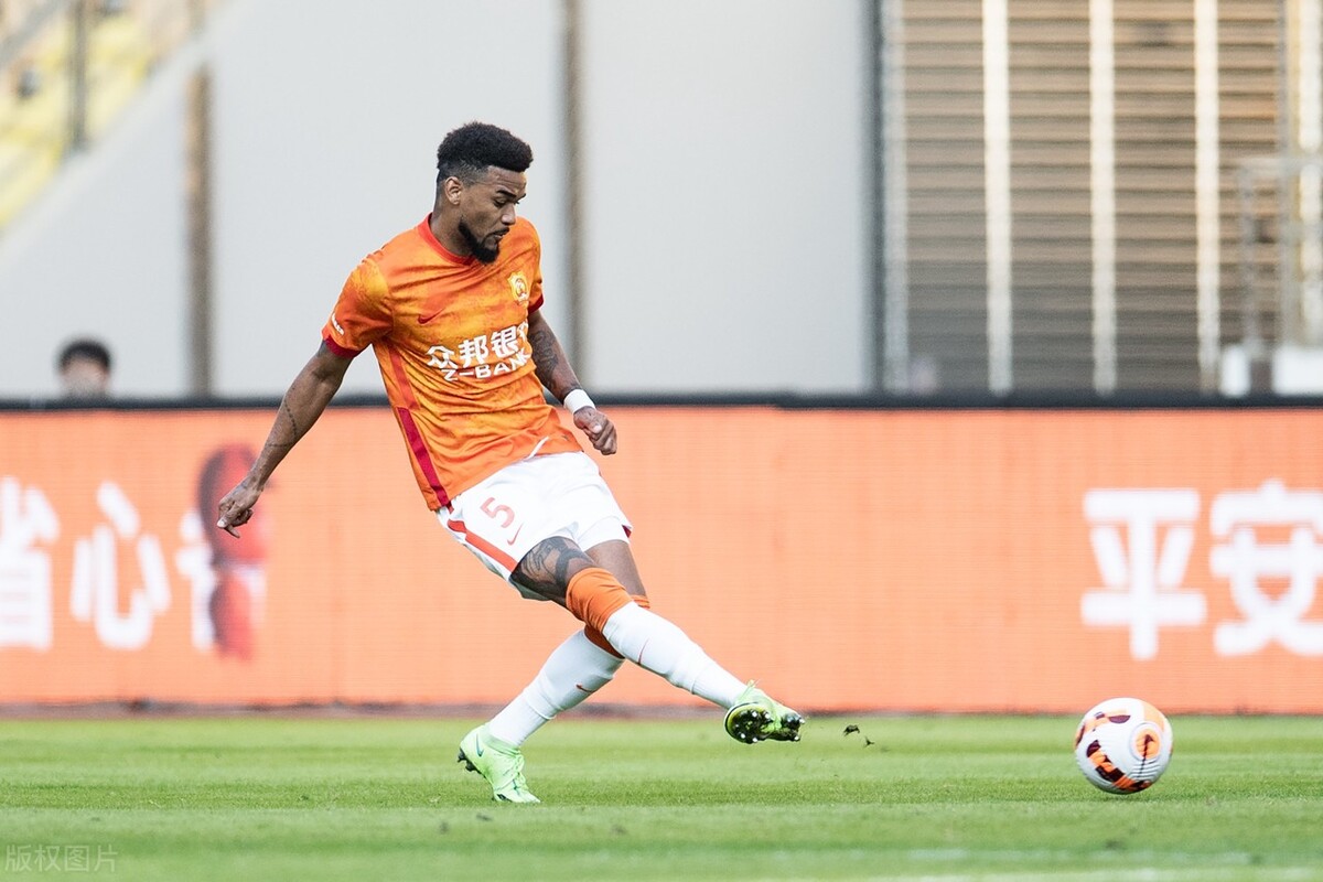 中超武汉长江2-1广州城,保级战武汉对天海