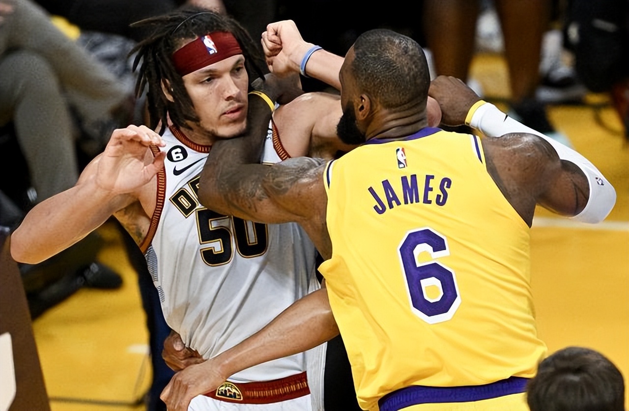 掘金4比0横扫湖人约基奇集锦,湖人0:3不敌掘金