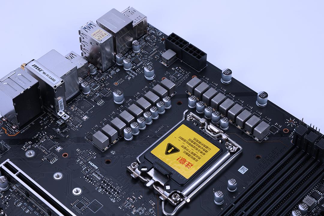 微星z790刀锋ddr5支持什么频率的,微星z790ddr5主板支持ddr4内存吗