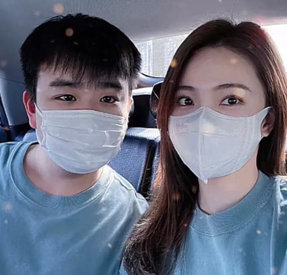 洪成成男友被嘲太丑？本人多金学历高还是baby介绍，网友：难怪了