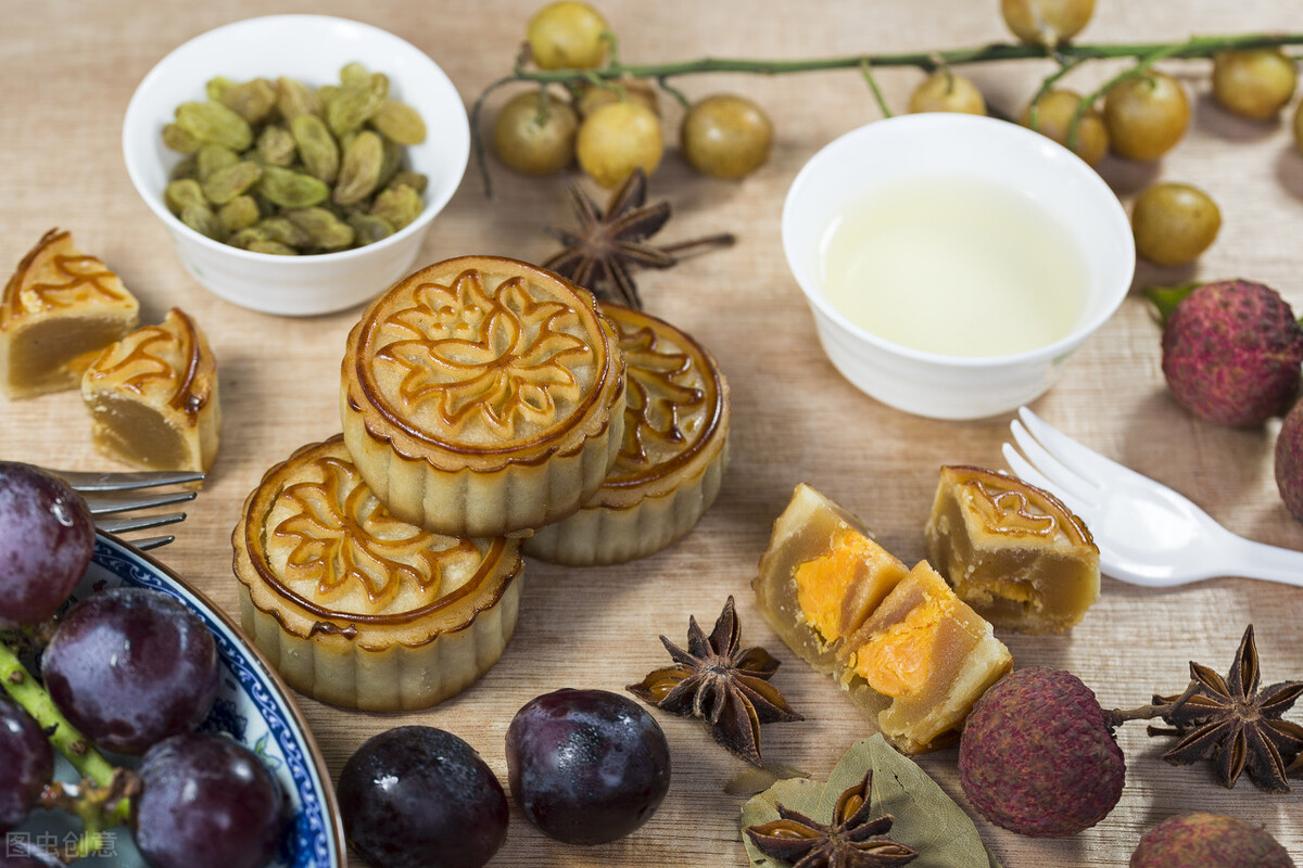 中秋节给父母东西还是红包,中秋节是直接给父母钱还是买东西