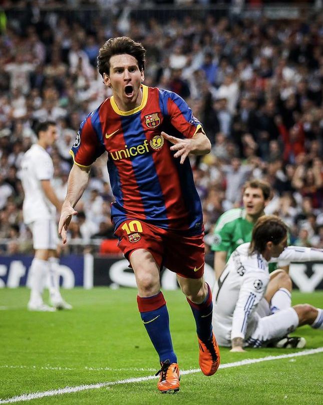 梅西转场视频导入,一代足坛传奇梅西就此落幕