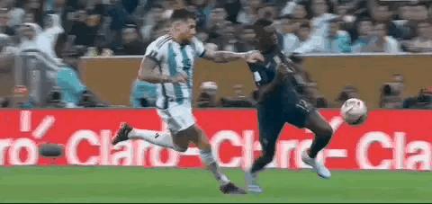 梅西赢得世界杯,梅西赢得冠军瞬间