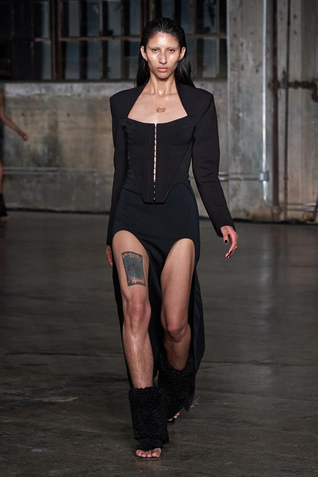 让我们从“茜茜公主”开始，聊聊内衣这件事儿