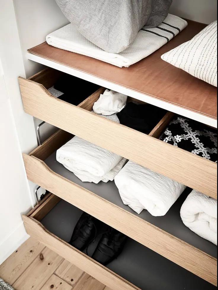 全屋定制和现在做衣柜哪个好看,全屋定制有几大好处