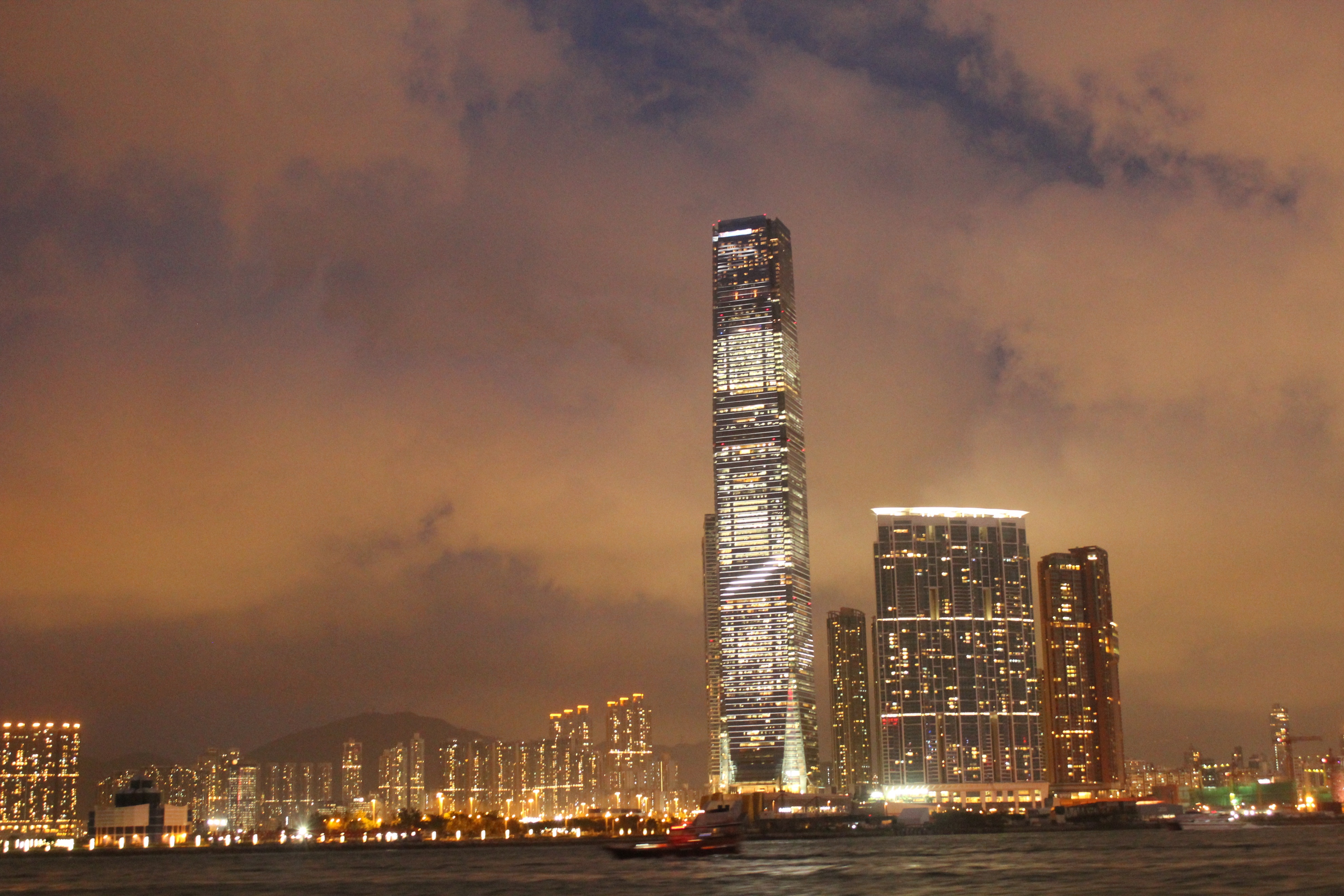 香港维多利亚港和紫荆花广场,香港大都市维多利亚港