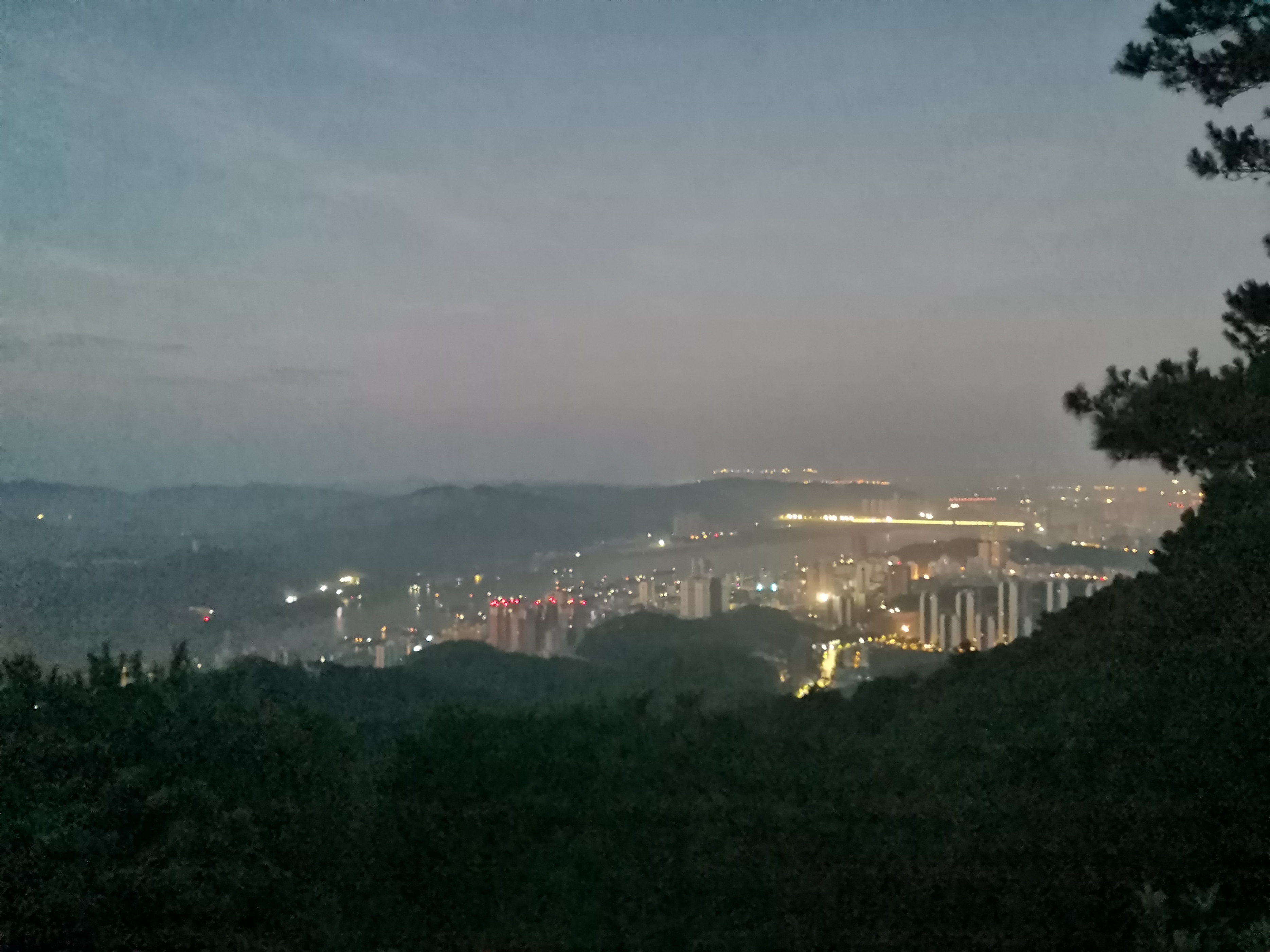 梧州白云山日出最新视频,白云山景区梧州开放时间