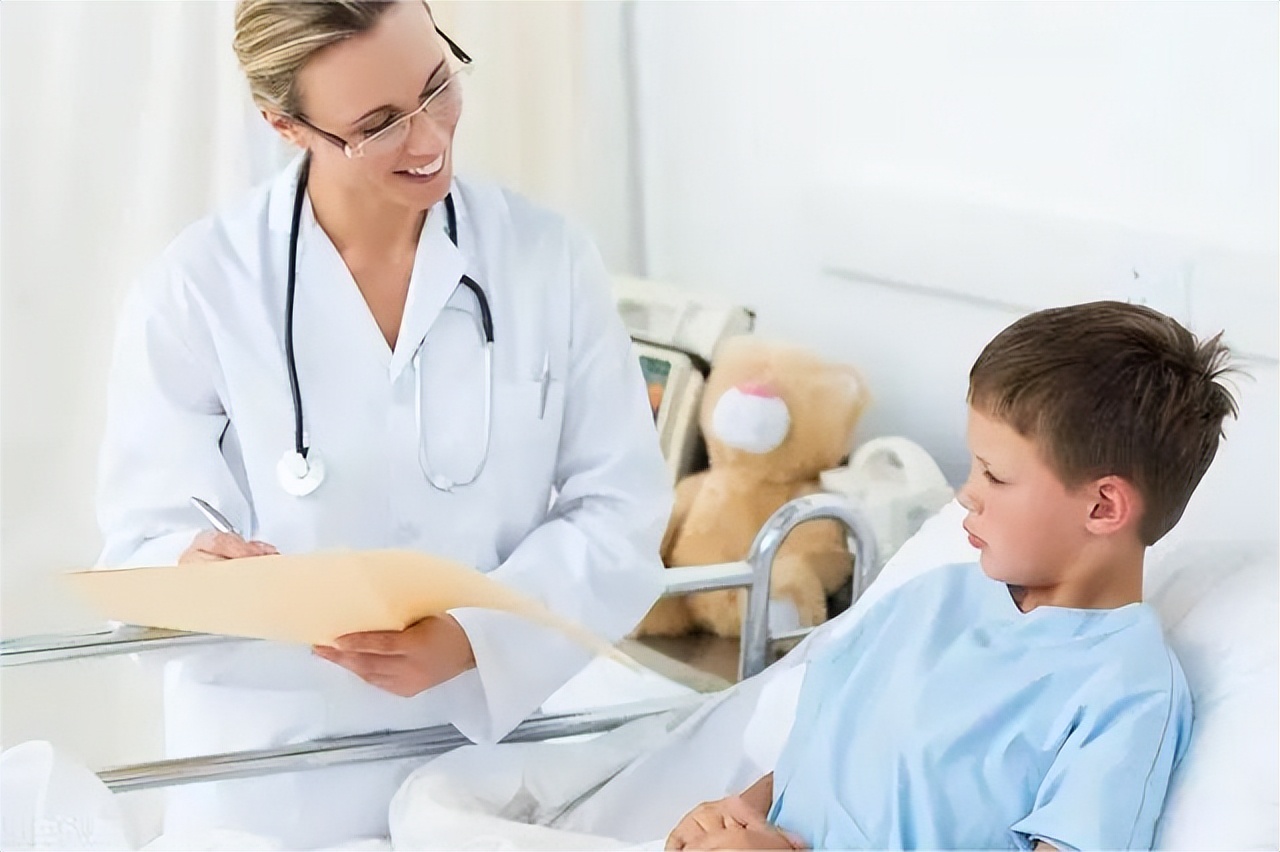 小孩子得了肾炎的症状,孩子肾炎的三大早期症状