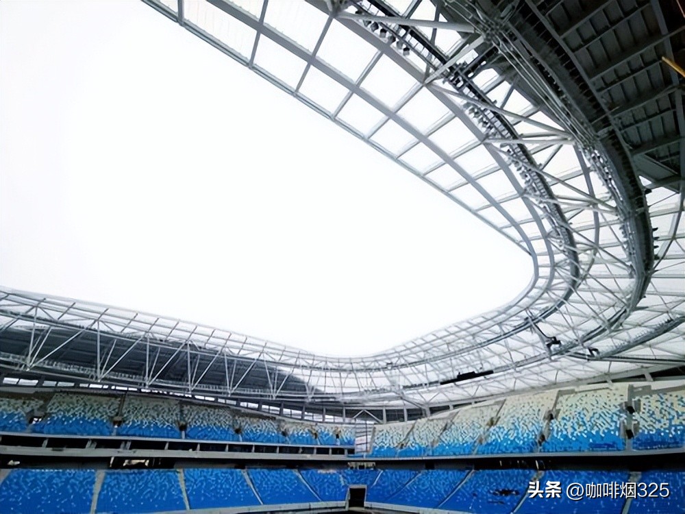 青岛5万人球场,青岛五人场足球场