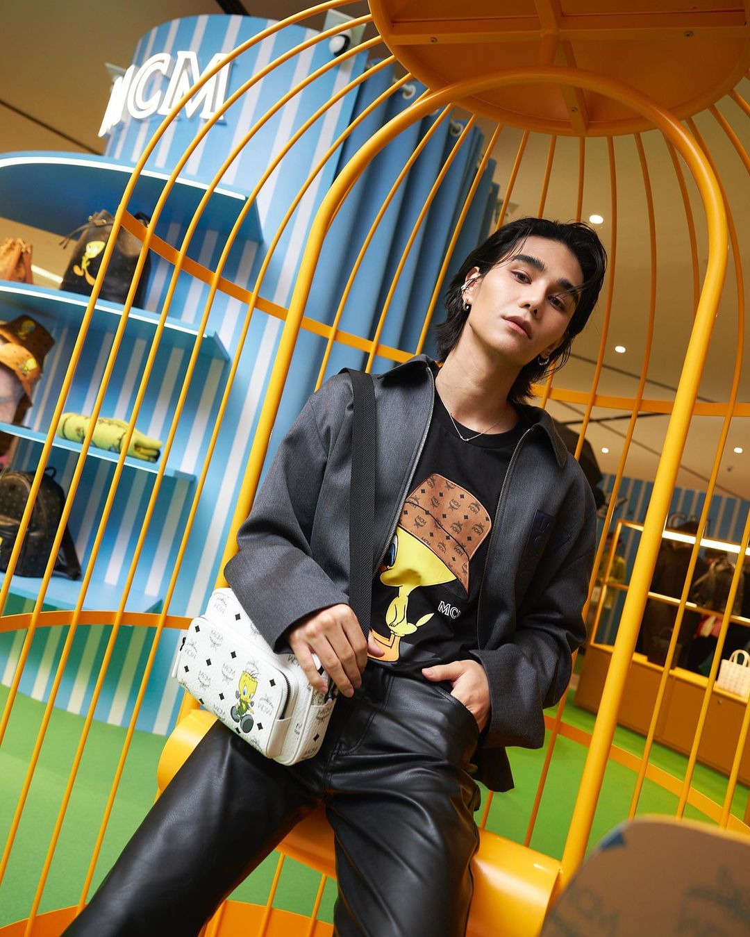 休闲与贵气皆具，“黑帮少爷”罗一杰来教你学穿搭了！