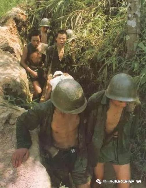 57岁断腿徐良和春晚一首被遗忘的歌《血染的风采》