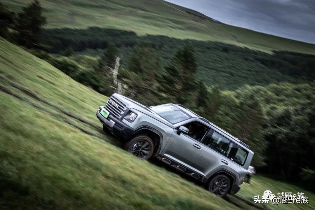 哈弗猛龙高速公路试驾,20万左右新能源硬派越野二手
