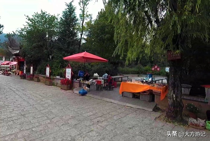 丽江古城的旅游消费现状,丽江古城生意萧条怎么办