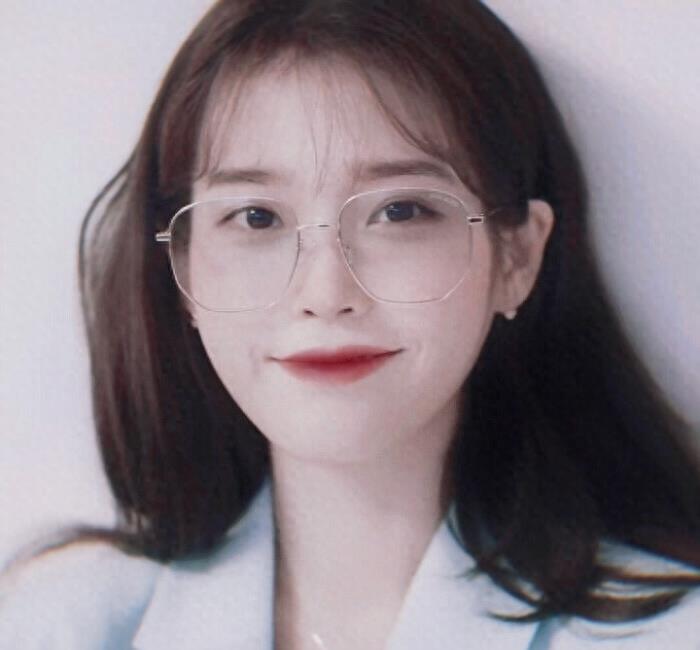 热恋中的情侣久别重逢会怎样,男女大学生热恋期