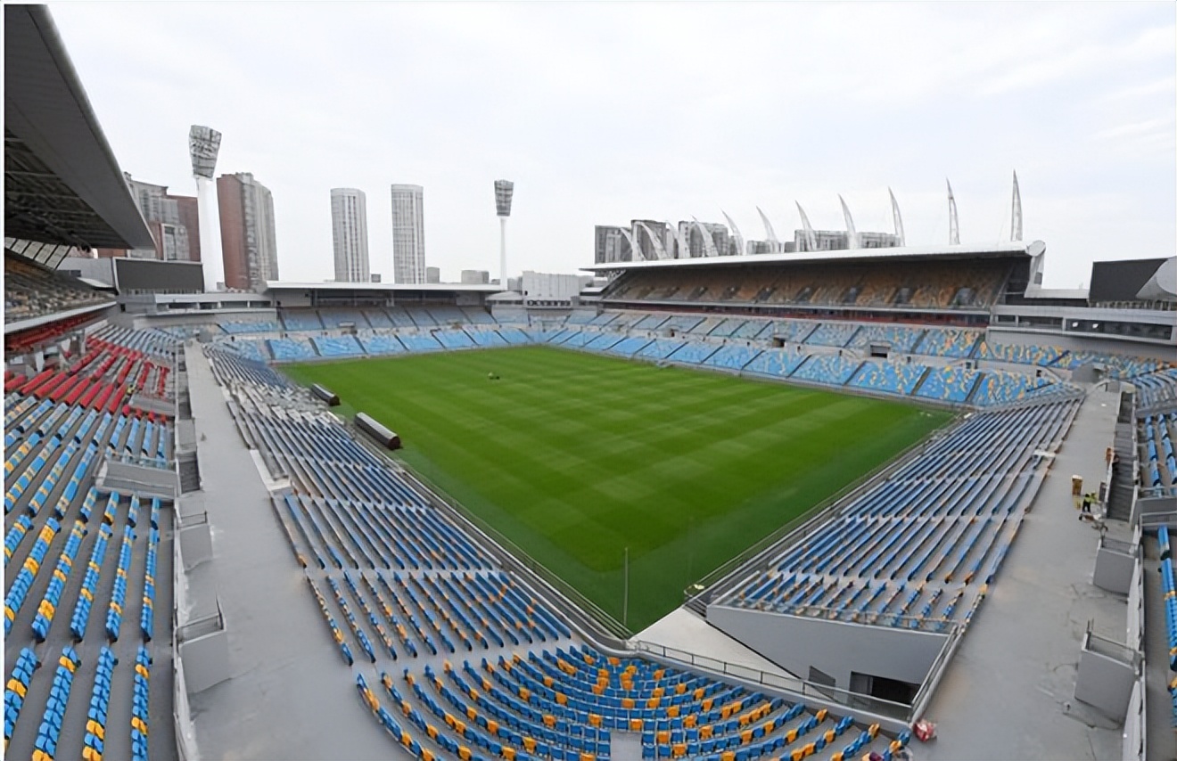 梦剧场的球迷现场,泰达足球场梦剧场