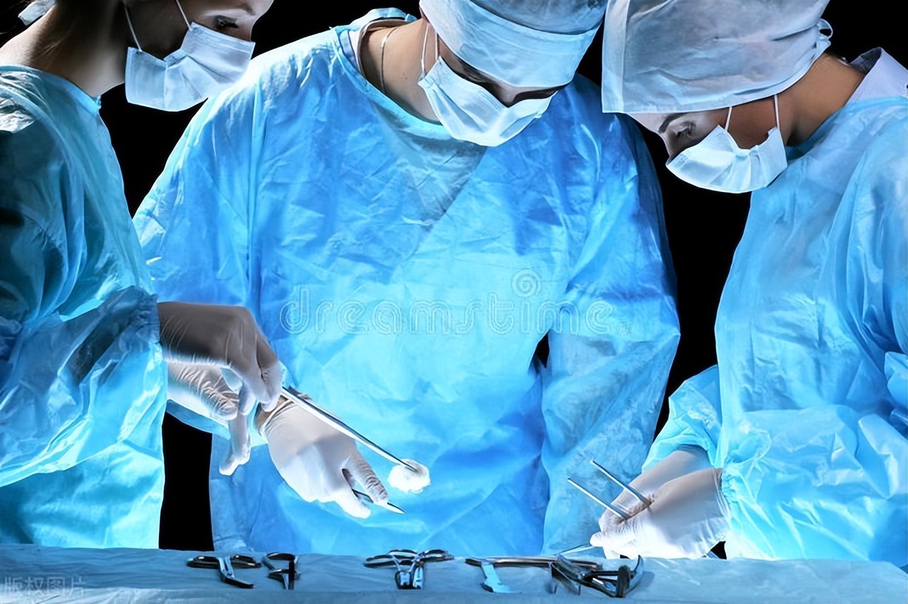 被前男友伤害过再谈恋爱敏感多疑,遭受前男友的打击然后去谈下一任