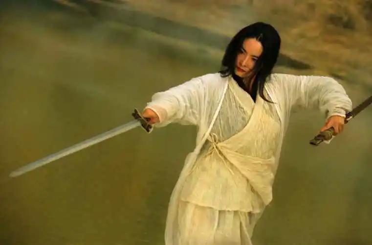 武侠电影东邪西毒观后感,一部新派武侠电影东邪西毒