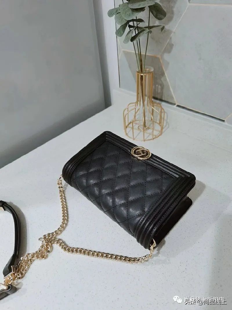 红谷品牌女包直播间,红谷双肩女包特价正品专卖