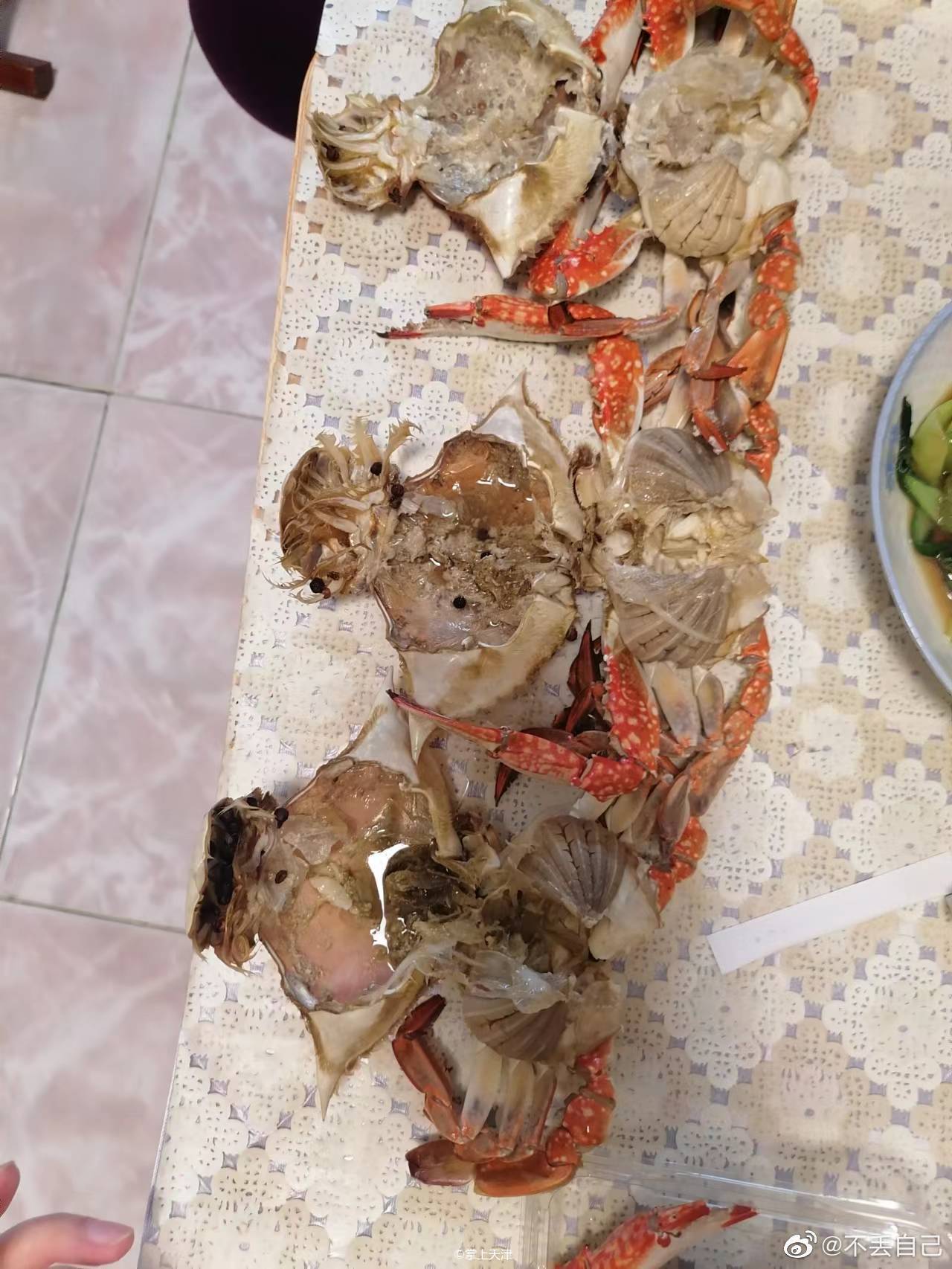 买螃蟹总被坑,买螃蟹被坑了