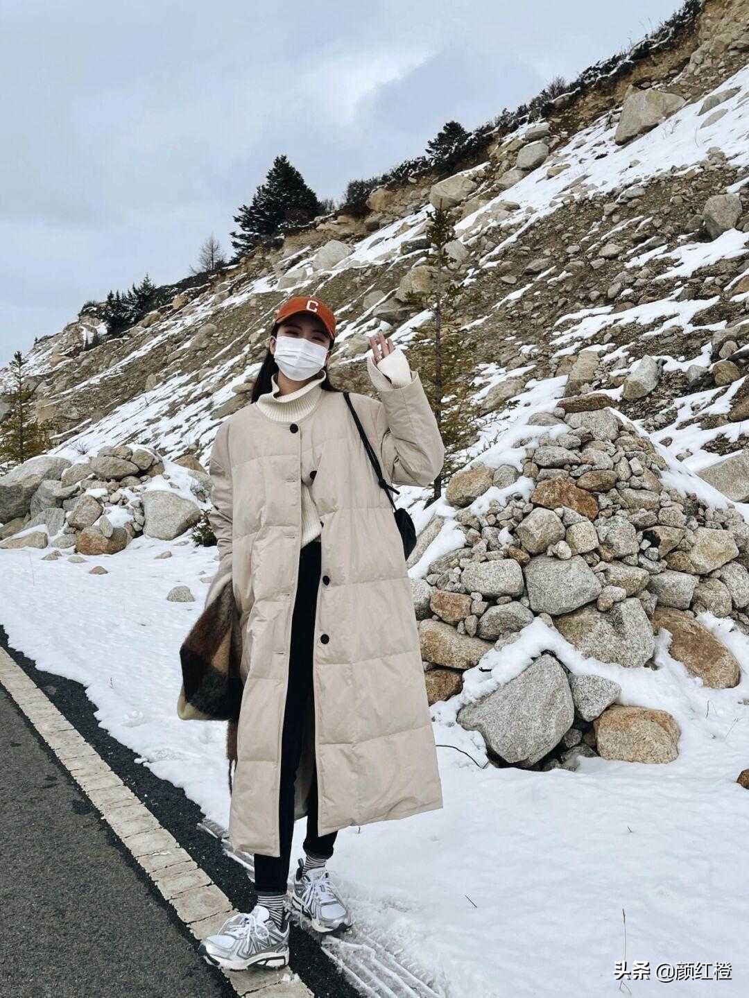 冬天黑色牛仔裤搭配男,冬天穿起来比较有型的牛仔裤