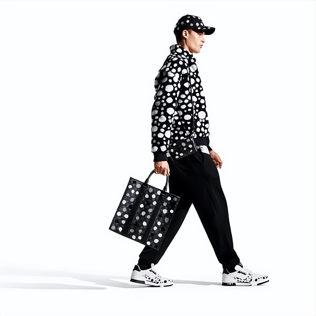 louisvuitton新包,lv联名草间波点包