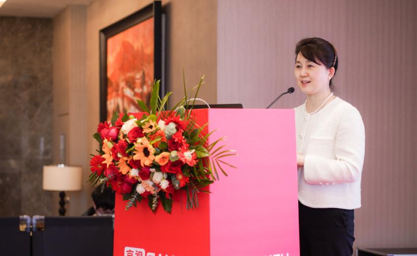 告别花眼！全国首家“迈可视老视手术临床培训中心”落户郑州