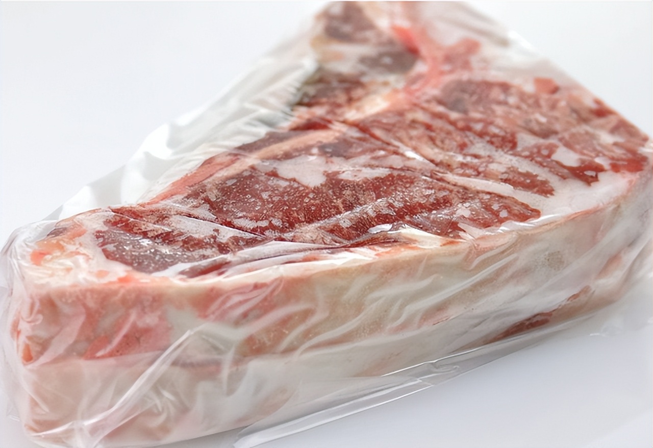 冰箱的肉冷冻多久就不能吃了,冰箱的肉冻多久不能吃了