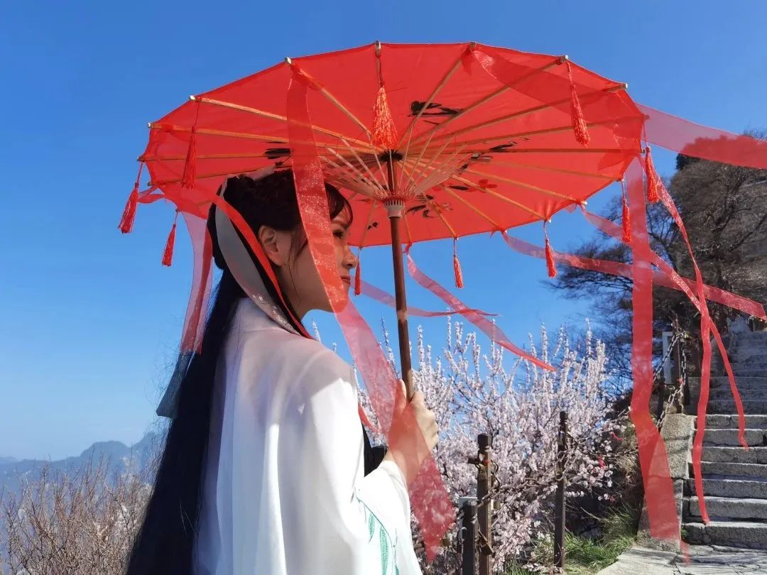 华山淡季旅游攻略,华山游玩季节推荐