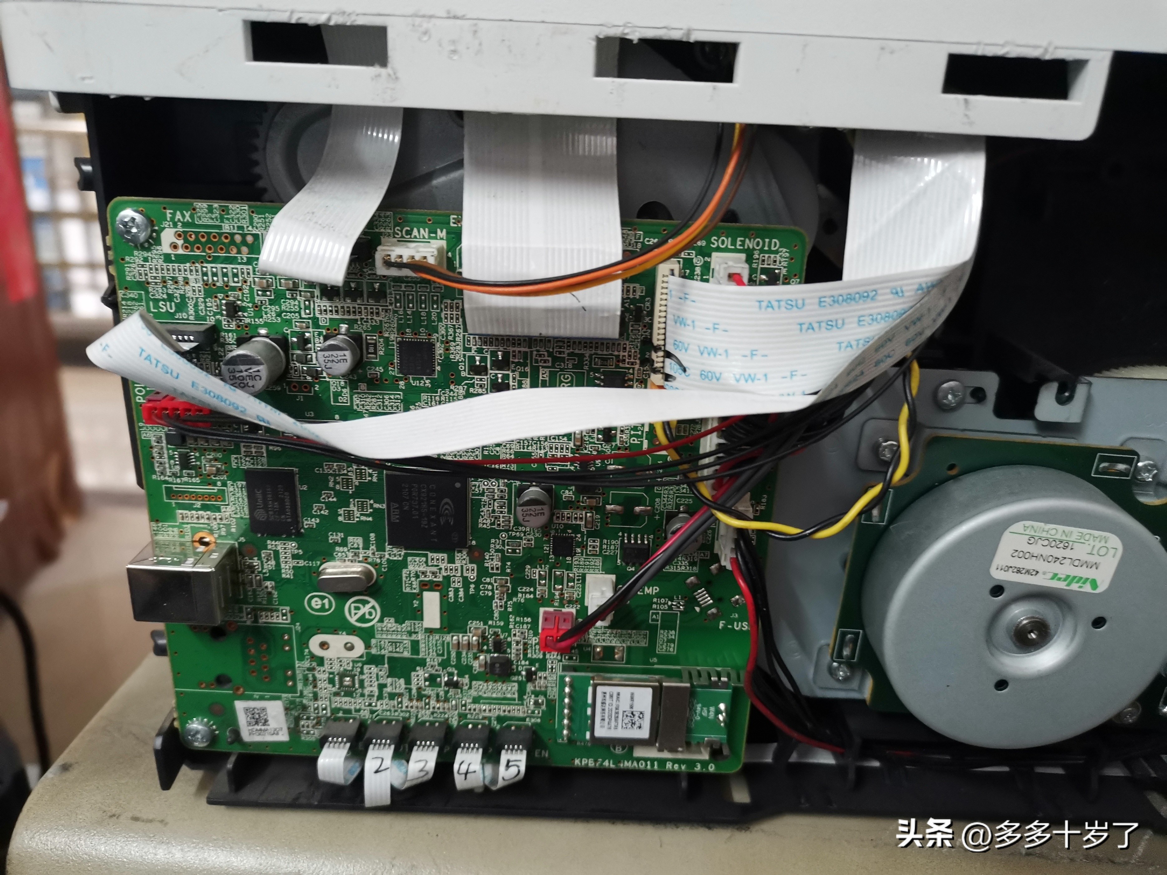 打印机突然自己打印乱码,惠普打印机突然不能打印了