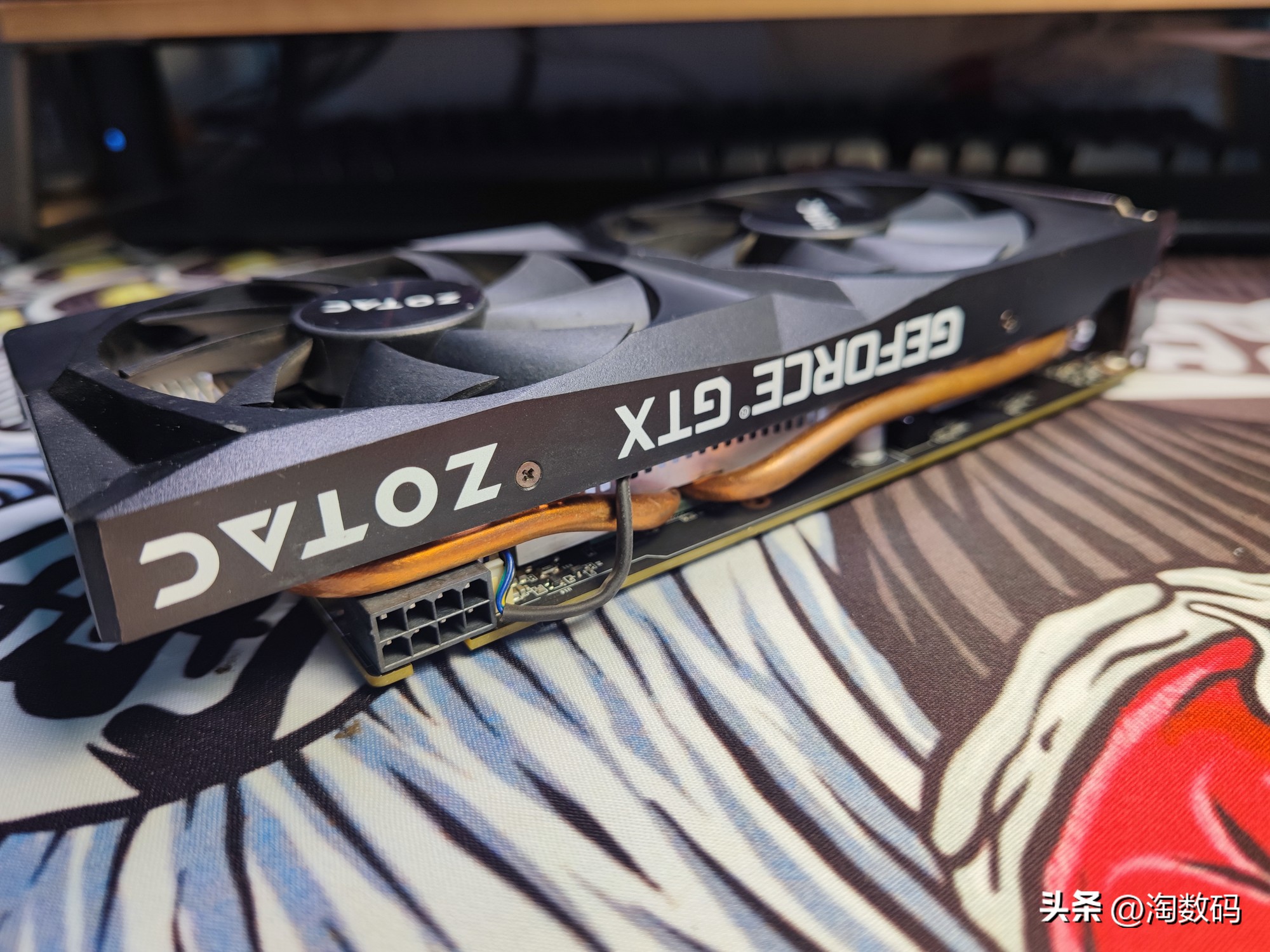 解锁200fps吃鸡1080p自由：589矿渣显卡索泰GTX1660Super矿卡开箱