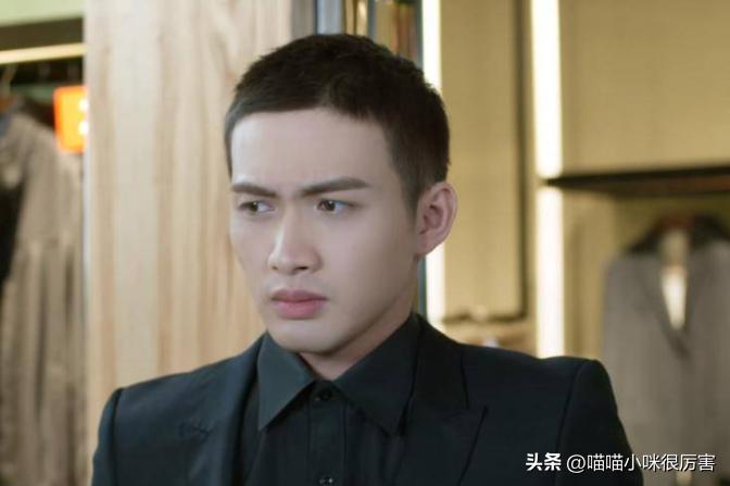 靠刘海撑起来的颜值,靠刘海撑起的颜值男生