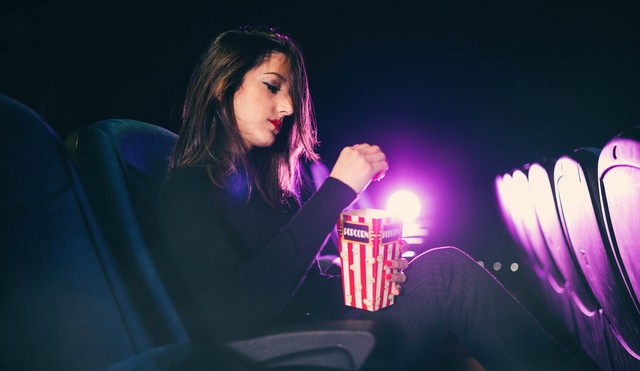 患抑郁症的女儿，回家见我不理我，把我视为空气，我也没有理她