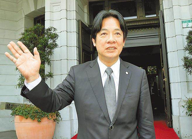 赖清德借“过境”一事依美谋独，中方直言不让步！