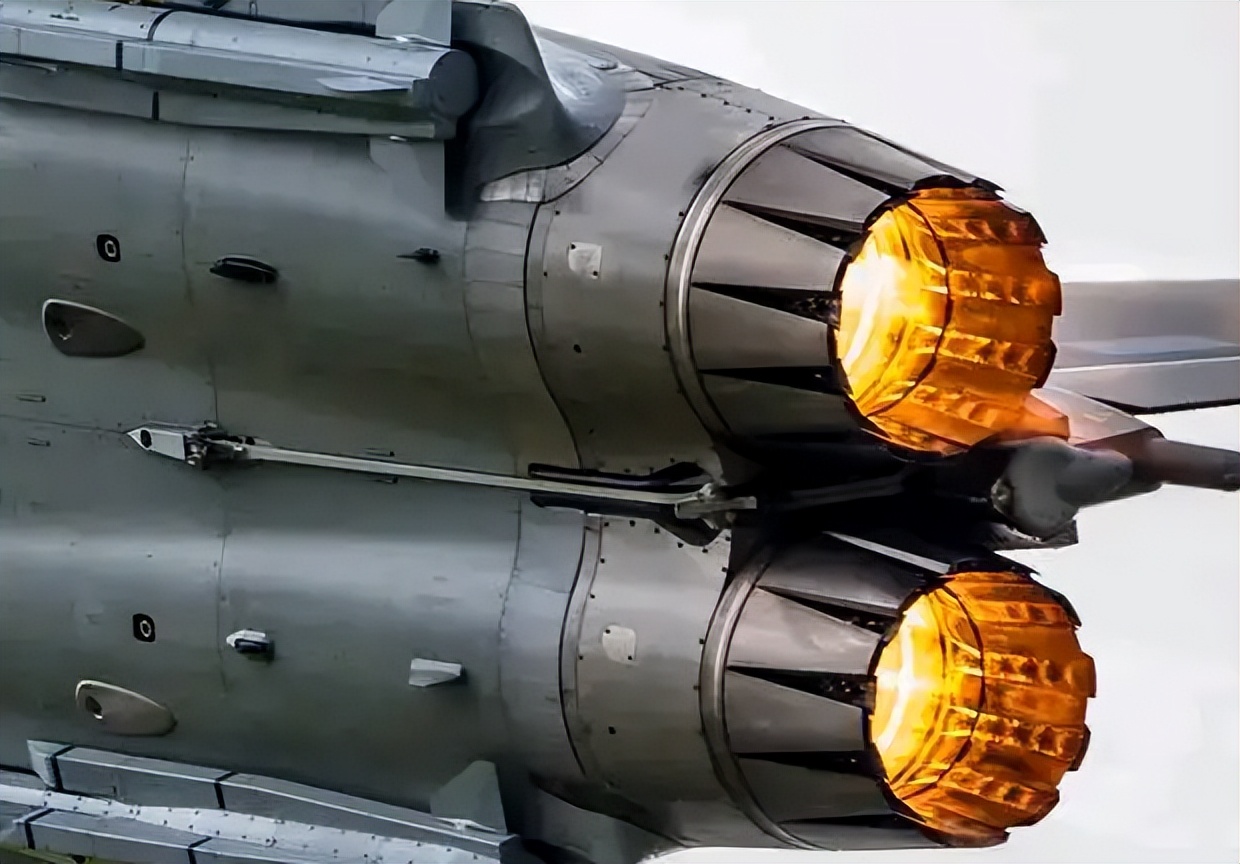 是麦克风也是音箱！小米有品众筹90后幸福感，情侣在家可对唱情歌