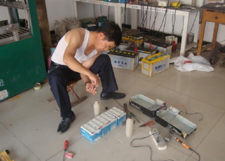 雅迪电动车旧电池回收价格多少,回收电动车旧电池去哪里了