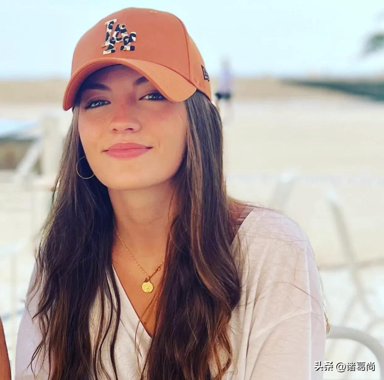 劳尔时期的皇家马德里阵容,翩翩少年衣服