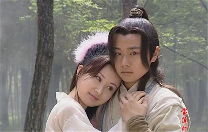 05年宝莲灯陈创饰哮天犬片段,陈创看宝莲灯哮天犬