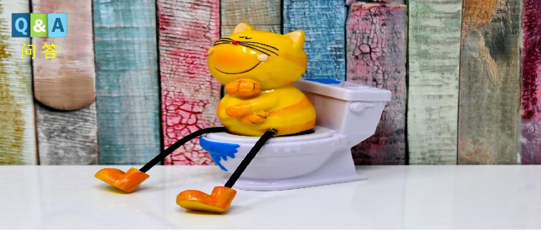 马桶存水坑存水变少了怎么办,为什么倒一盆水马桶也能冲下去