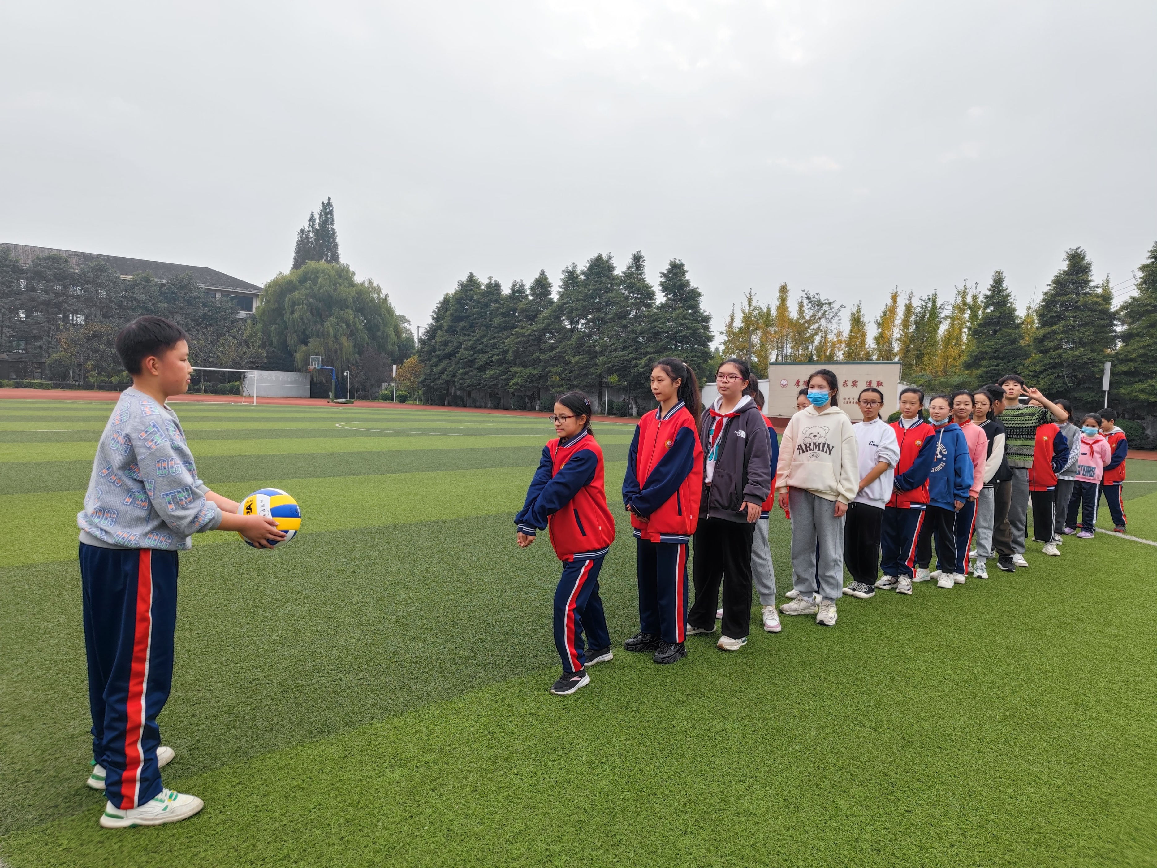 缤纷社团绽光彩,缤纷社团活力迎新宣传图