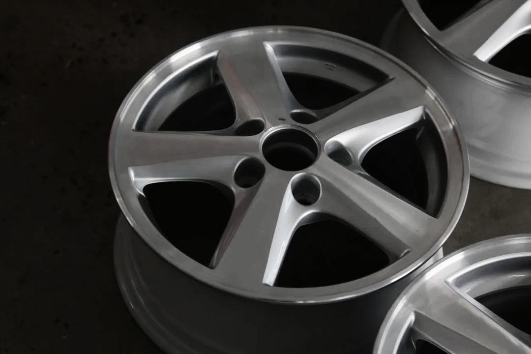 6代本田雅阁翻新改造全过程,本田六代雅阁老车翻新过程