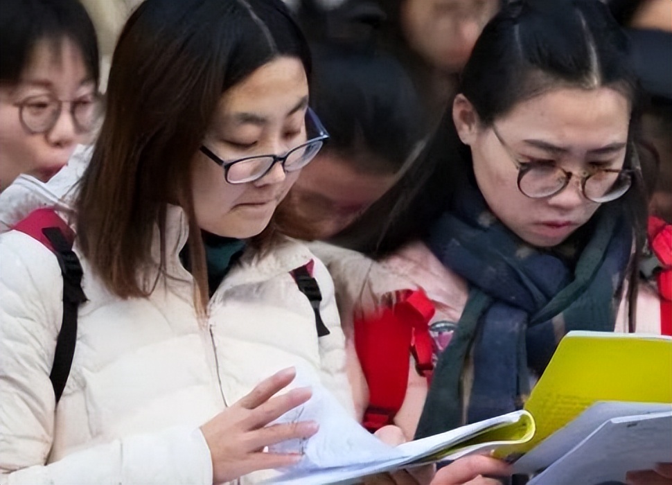 这个铁饭碗平均年薪28万,待遇最好的十大铁饭碗