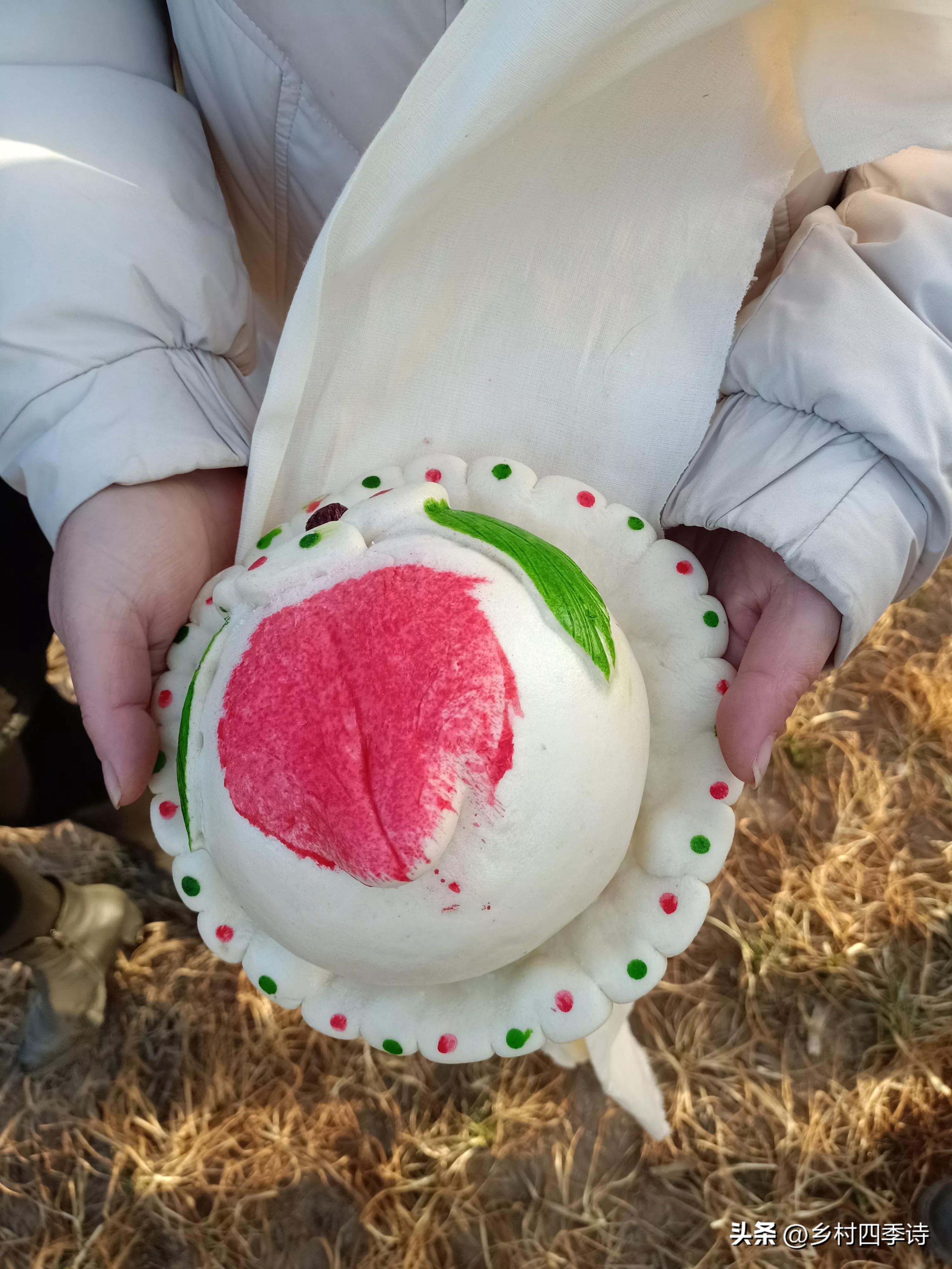 102岁老太太出殡,80岁老太太出殡