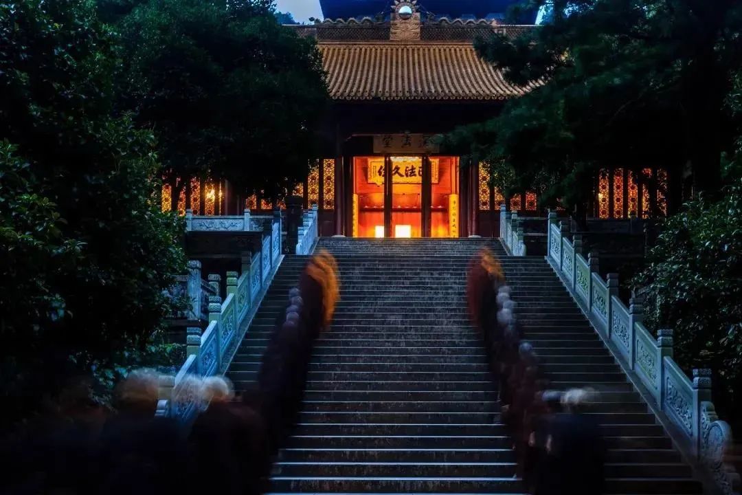 杭州灵隐寺周边有哪些寺庙,杭州最值得去的寺庙除了灵隐寺