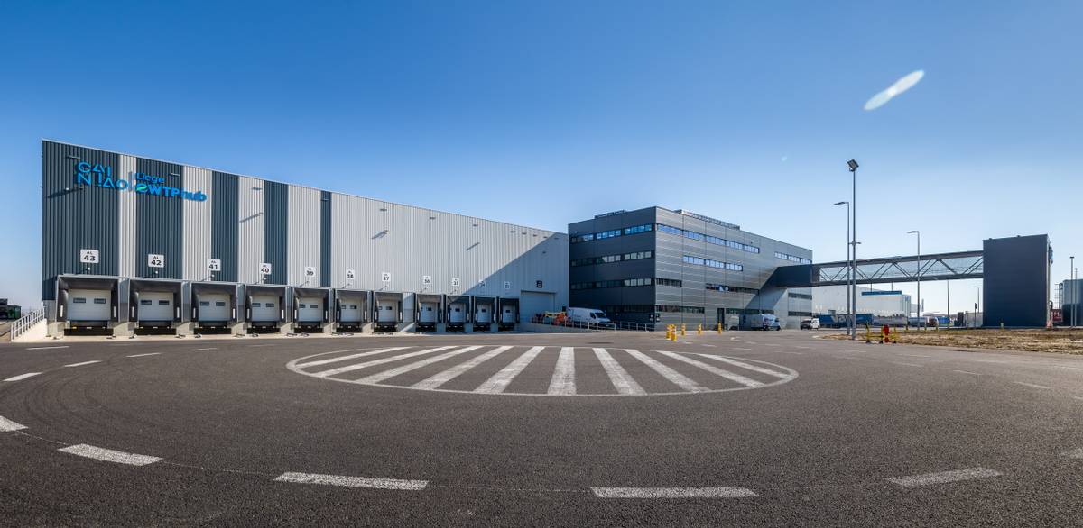 拆双十一的第一个快递,双十一菜鸟全球分拨中心